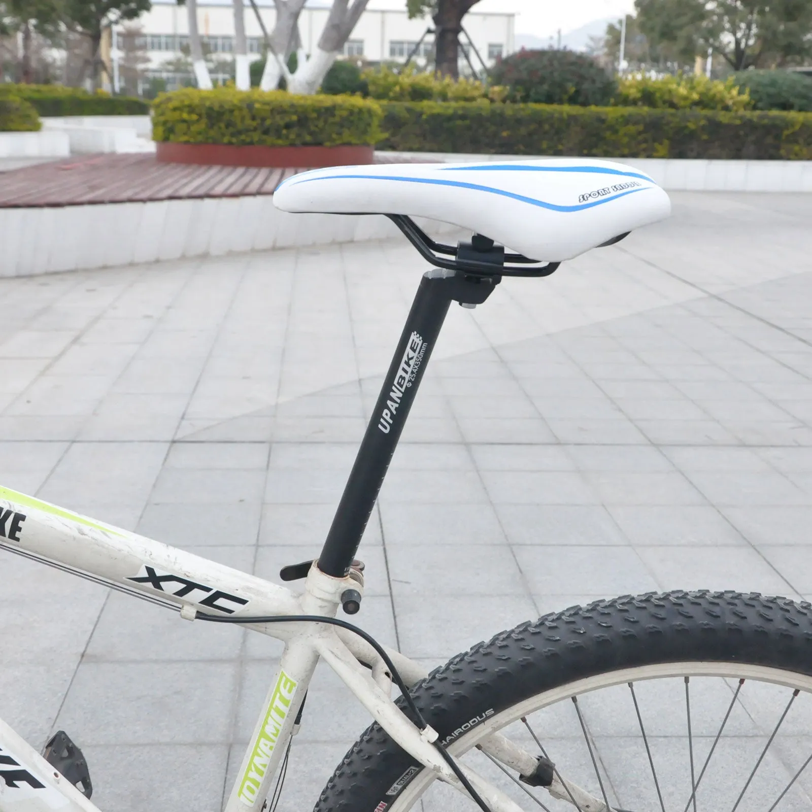 B128 Extra Long Bicycle Seatpost